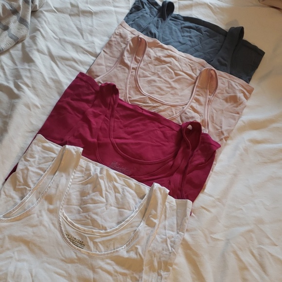 The Limited Tops - Bundle of tanks sz m from the limited The Limited Tops - Bundle of tanks sz m from the limited